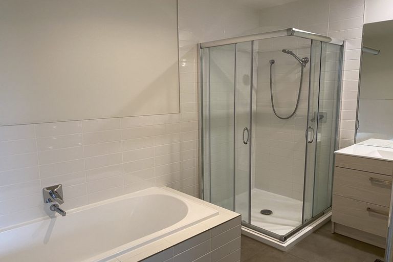 Photo of property in 4/3 Woolfield Road, Papatoetoe, Auckland, 2025