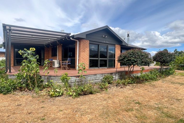 Photo of property in 10 Rexwood Estate, Carterton, 5713