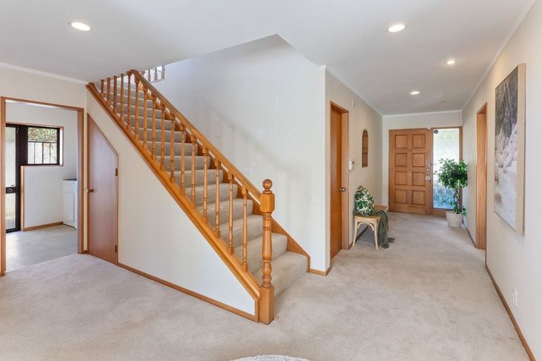 Photo of property in 37 Ngaio Road, Waikanae, 5036