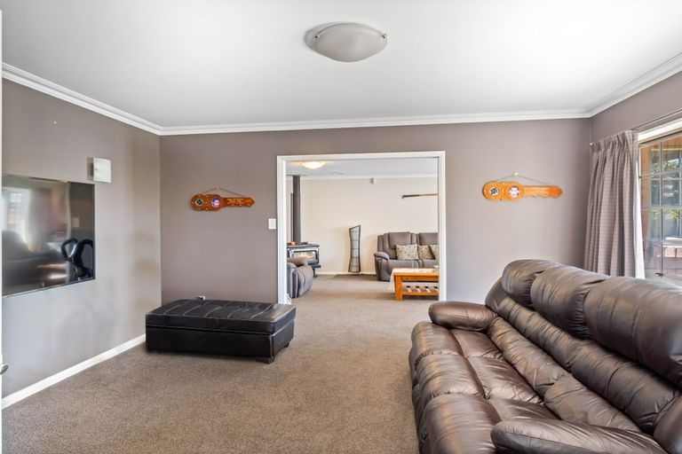 Photo of property in 9 Calverton Place, Halswell, Christchurch, 8025