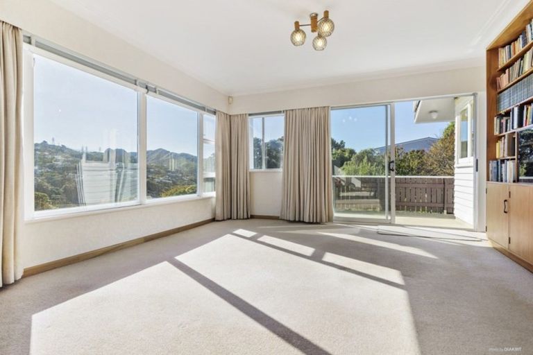 Photo of property in 130 Mairangi Road, Wilton, Wellington, 6012