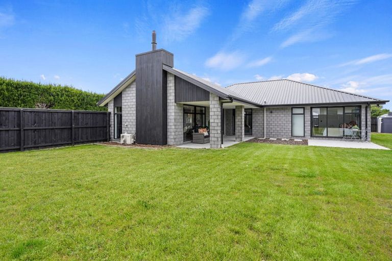 Photo of property in 9 Vaughan Street, Sefton, 7477