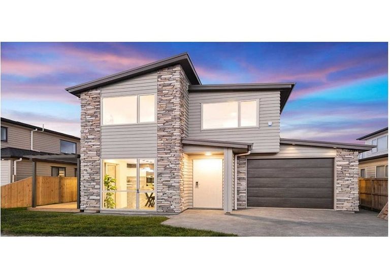 Photo of property in 14 Hangar Lane, Whenuapai, Auckland, 0618