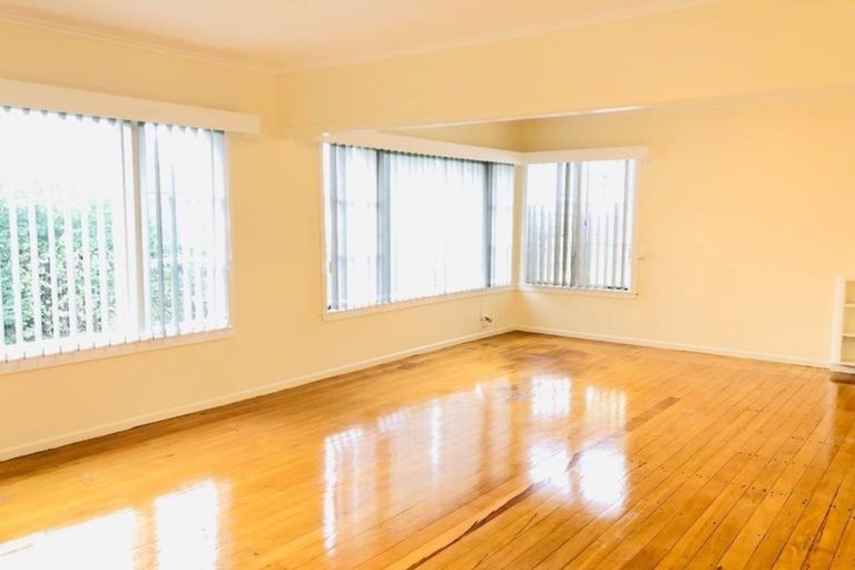 Photo of property in 1/6 Ascot Avenue, Henderson, Auckland, 0610