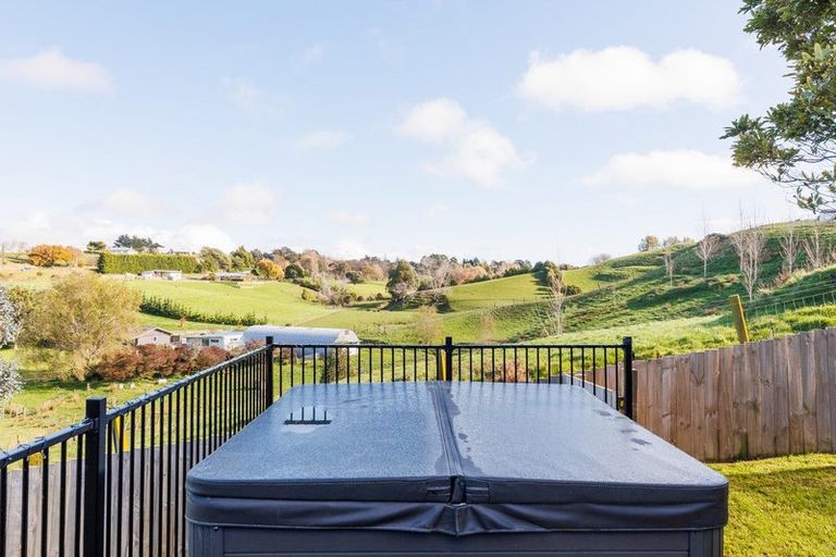 Photo of property in 35 Park View Avenue, Feilding, 4702