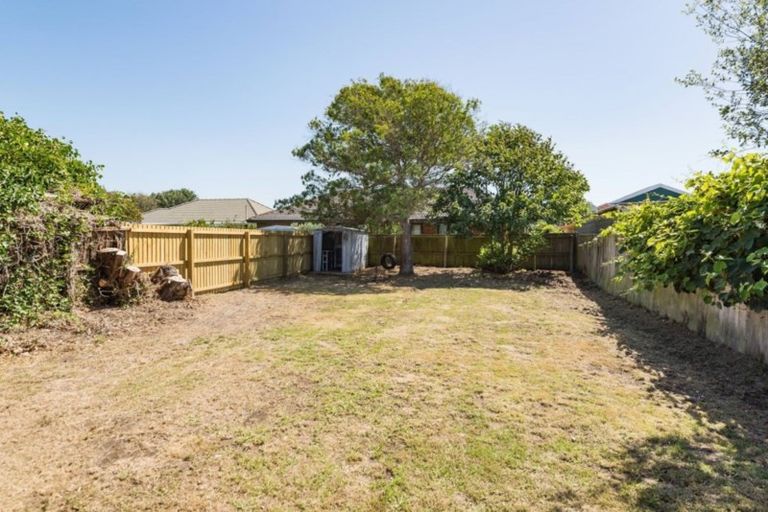 Photo of property in 110 Hawke Street, New Brighton, Christchurch, 8083