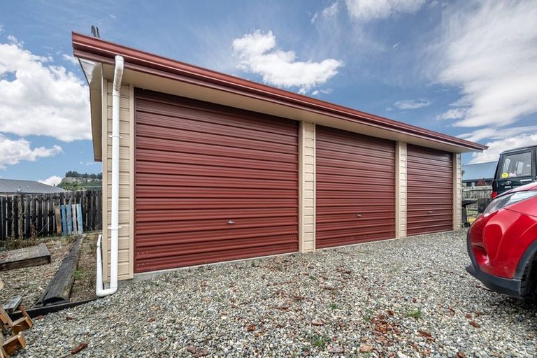 Photo of property in 23 Frye Crescent, Albert Town, Wanaka, 9305