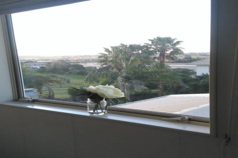 Photo of property in 52 Amorino Drive, Red Beach, 0932