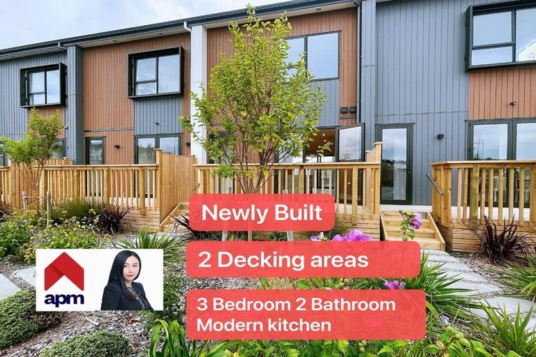 Photo of property in 7 Heketara Way, Massey, Auckland, 0614