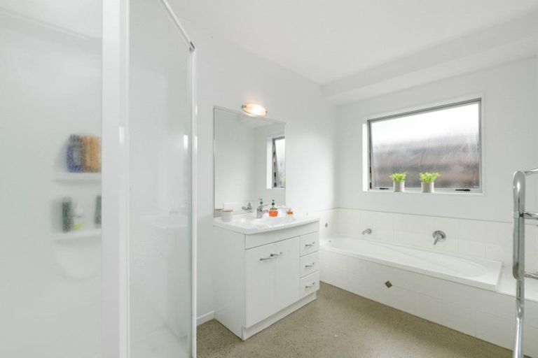 Photo of property in 23b Kentia Avenue, Mount Maunganui, 3116