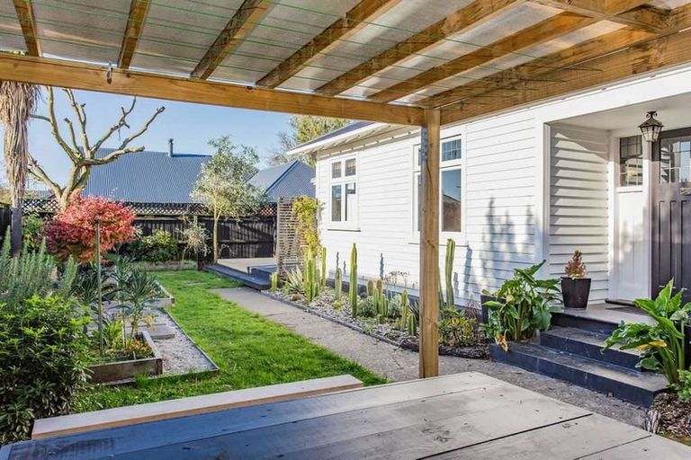 Photo of property in 270 Lyttelton Street, Spreydon, Christchurch, 8024