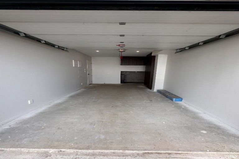 Photo of property in 6 Frontier Lane, Flat Bush, Auckland, 2019