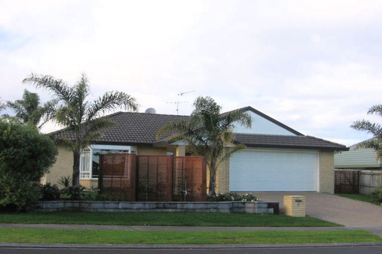 Photo of property in 4 Glanworth Place, Dannemora, Auckland, 2016