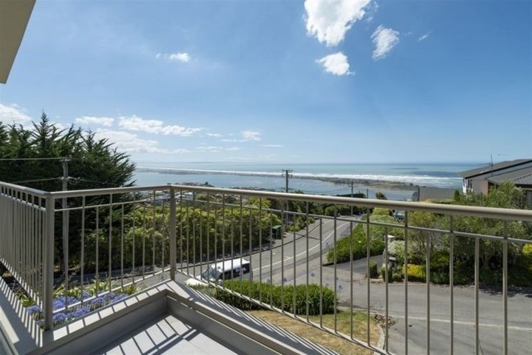 Photo of property in 141b Moncks Spur Road, Redcliffs, Christchurch, 8081