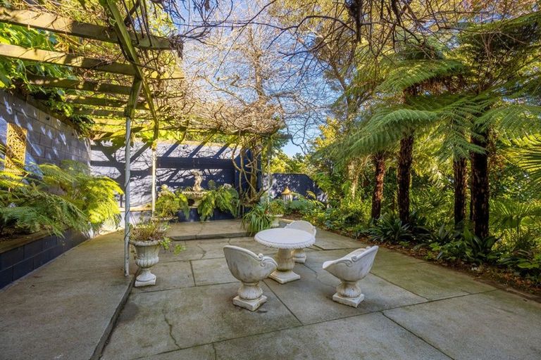 Photo of property in 40 Cleveland Terrace, Nelson, 7010