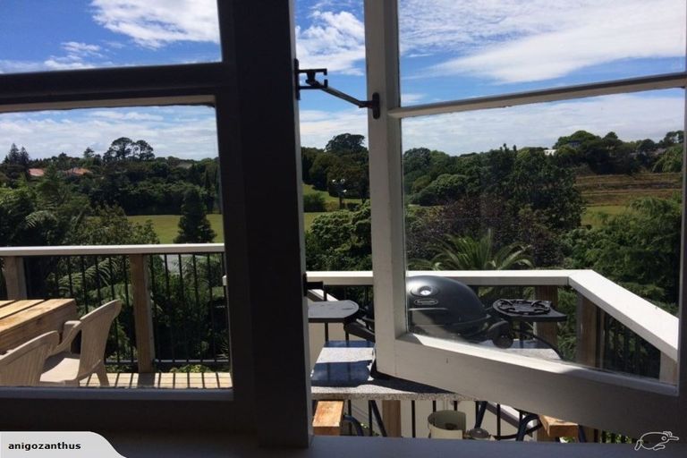 Photo of property in 211 Carrington Street, Vogeltown, New Plymouth, 4310
