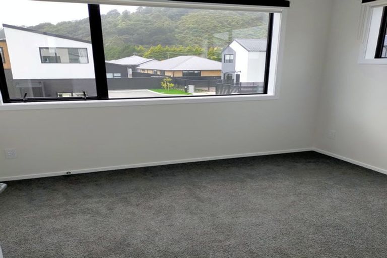 Photo of property in 4 Desert Gold Lane, Wallaceville, Upper Hutt, 5018
