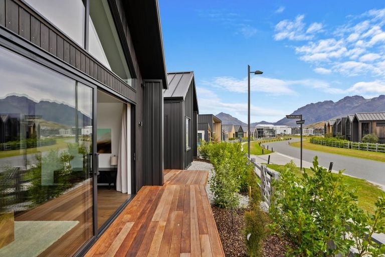 Photo of property in 10 Taurus Lane, Jacks Point, 9371