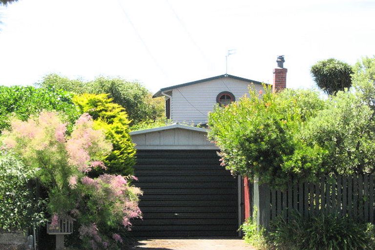 Photo of property in 281 Pine Avenue, South New Brighton, Christchurch, 8062
