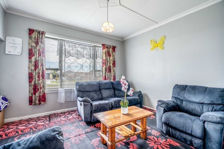 Photo of property in 131 Stirrat Street, Kingswell, Invercargill, 9812