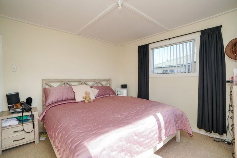Photo of property in 78 Cargill Street, Waikiwi, Invercargill, 9810