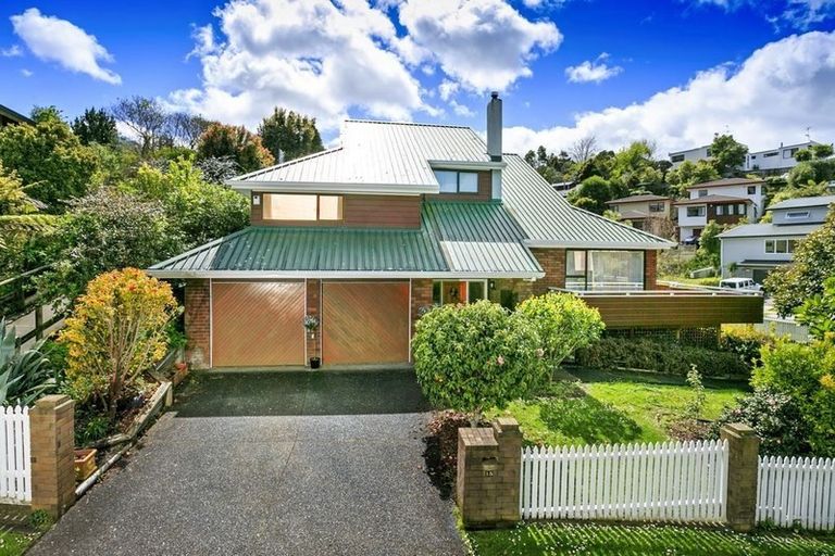 Photo of property in 15 Penguin Drive, Murrays Bay, Auckland, 0630