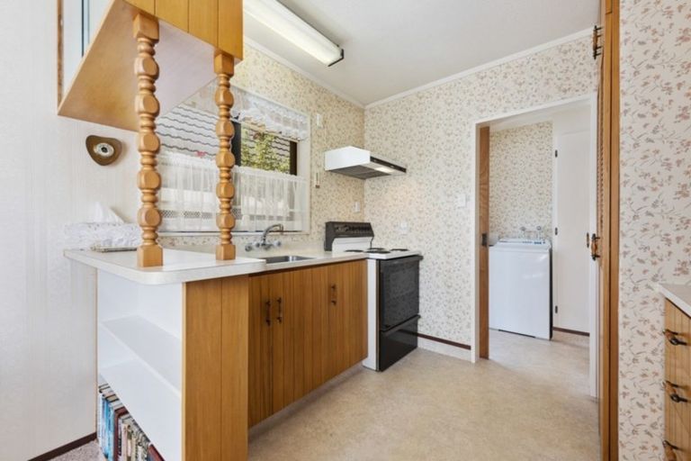 Photo of property in 52 Mcparland Street, Ebdentown, Upper Hutt, 5018