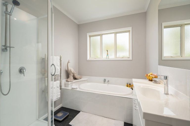 Photo of property in 9 Fuchsia Place, Springlands, Blenheim, 7201