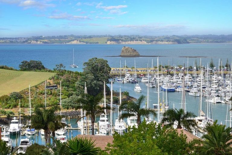 Photo of property in 50 Nautilus Drive, Gulf Harbour, Whangaparaoa, 0930