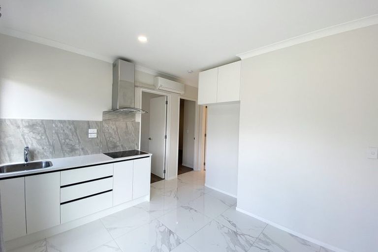 Photo of property in 81 Drumbuoy Drive, Flat Bush, Auckland, 2019