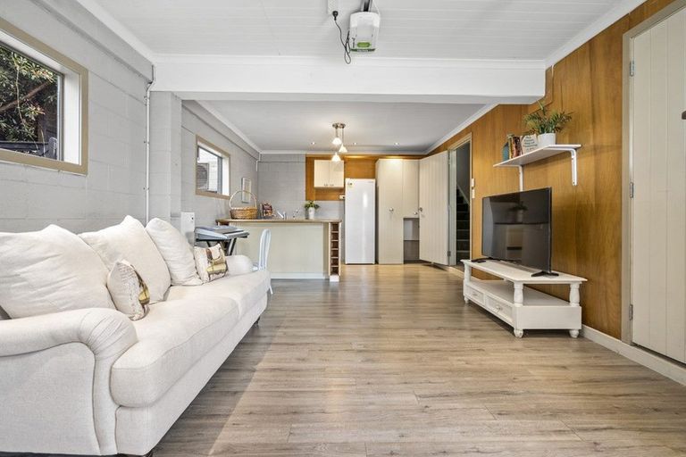 Photo of property in 66 Wordsworth Street, Leamington, Cambridge, 3432