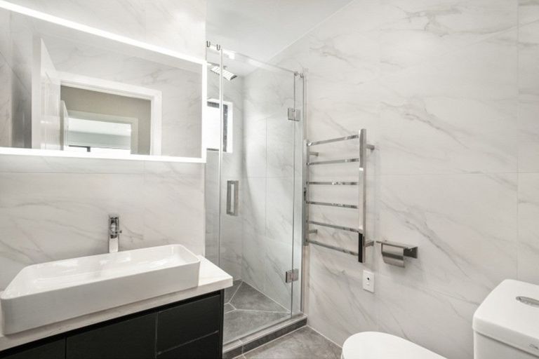 Photo of property in 1/8 Knight Avenue, Mount Albert, Auckland, 1025