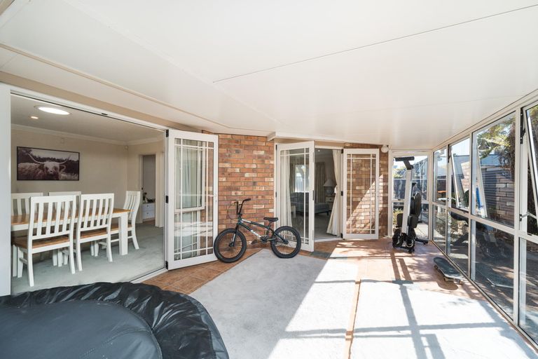 Photo of property in 358 College Street, West End, Palmerston North, 4410