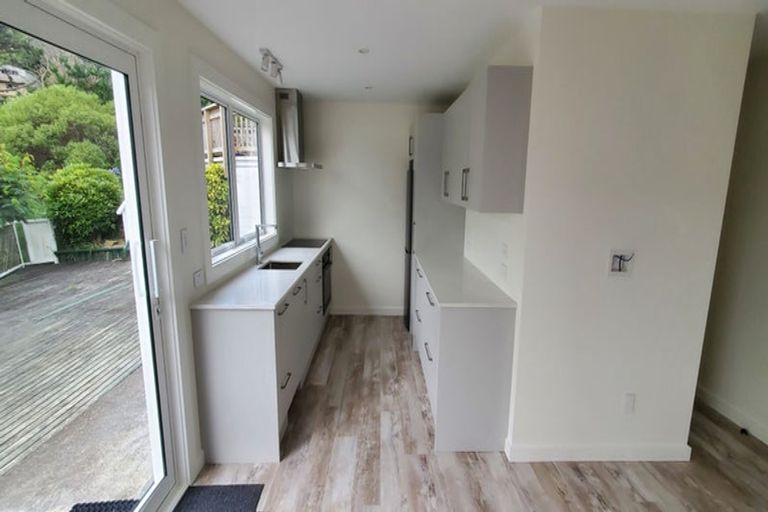 Photo of property in 8 Dallas Court, Miramar, Wellington, 6022