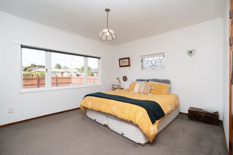 Photo of property in 14 Bolmuir Road, Forest Lake, Hamilton, 3200