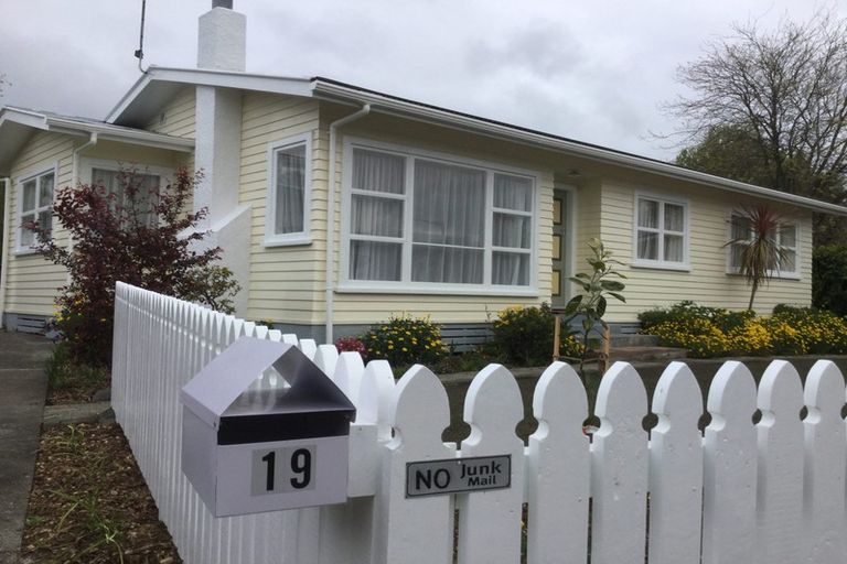 Photo of property in 19 Staig Street, Richmond, 7020