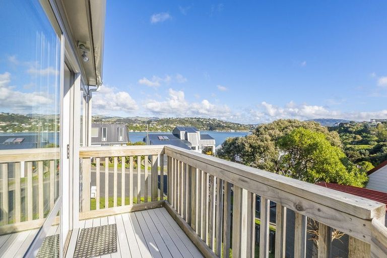 Photo of property in 35a Penryn Drive, Camborne, Porirua, 5026