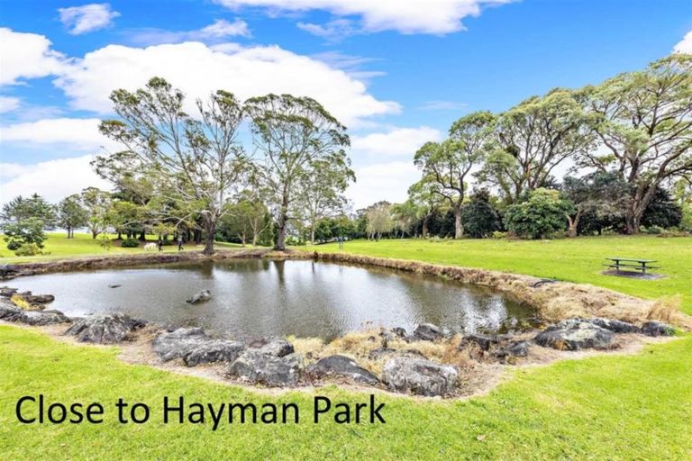 Photo of property in Twin Towers, 1103/17 Putney Way, Manukau, Auckland, 2104