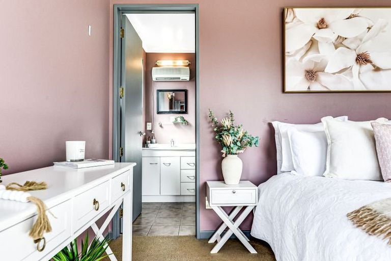 Photo of property in 3 Farringdon Avenue, Rototuna North, Hamilton, 3210