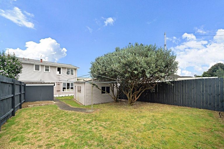 Photo of property in 66a Arimu Road, Papakura, 2110