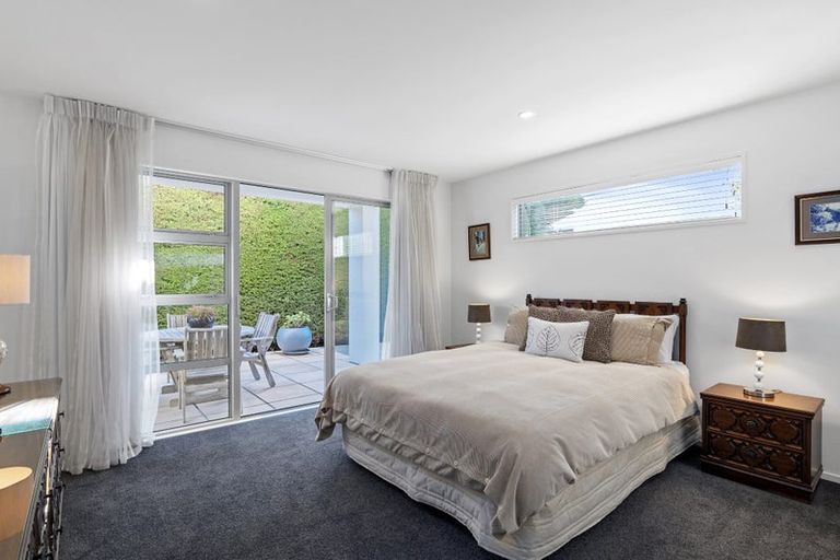 Photo of property in 241 Mount Pleasant Road, Mount Pleasant, Christchurch, 8081