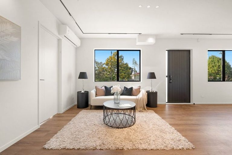 Photo of property in 23a Eden Street, Mangere East, Auckland, 2024