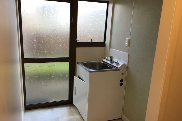 Photo of property in 17 Third Avenue, Avenues, Whangarei, 0110