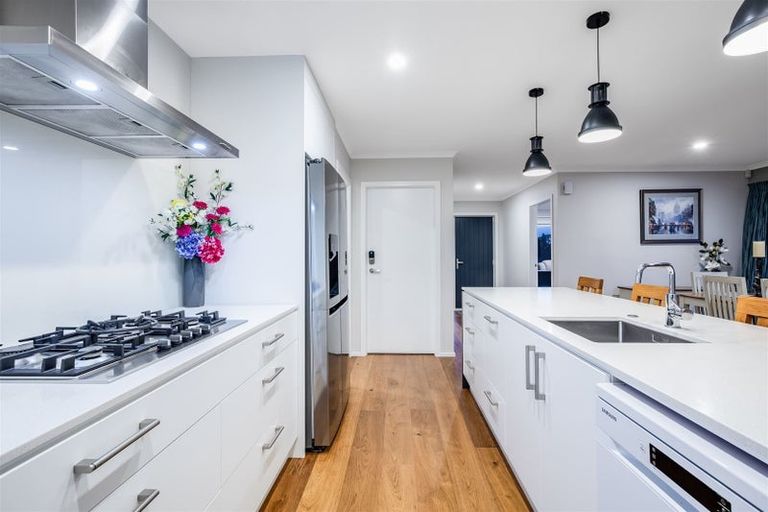 Photo of property in 17 Waitaria Terrace, Aotea, Porirua, 5024