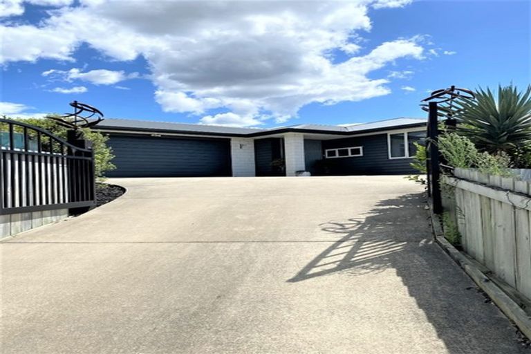 Photo of property in 25 Merlot Drive, Pyes Pa, Tauranga, 3112