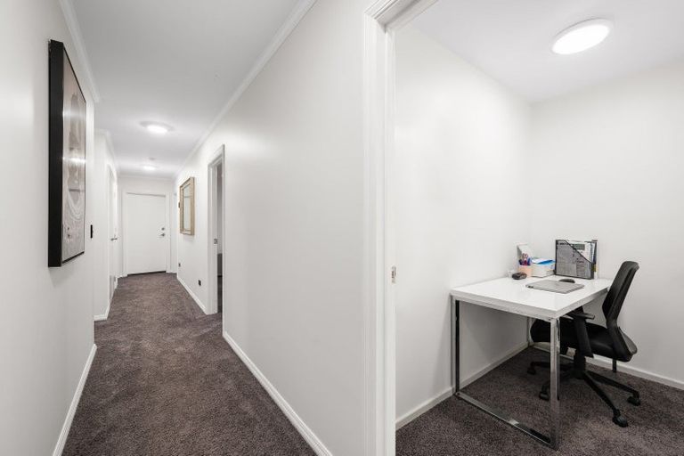 Photo of property in 18 Ash Avenue, Albert Town, Wanaka, 9305