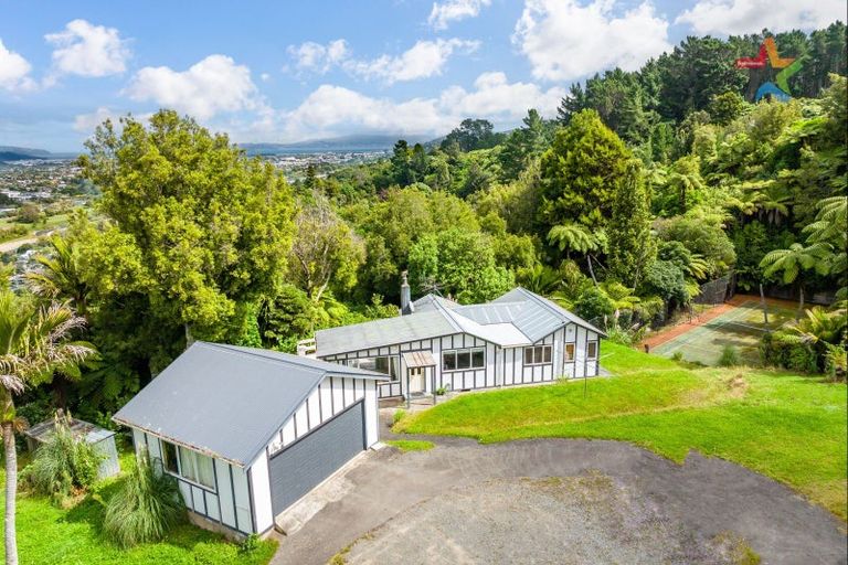 Photo of property in 345 Hebden Crescent, Kelson, Lower Hutt, 5010