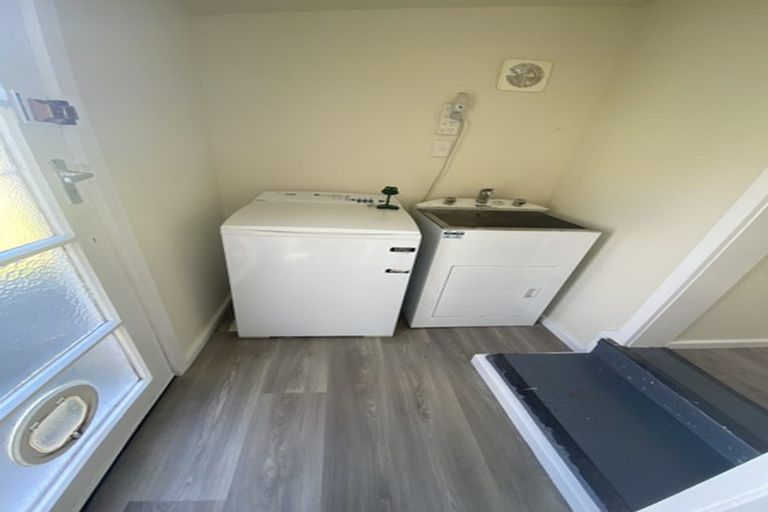 Photo of property in 134 Holly Road, St Albans, Christchurch, 8014