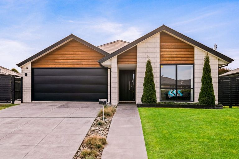 Photo of property in 17 Seymour Drive, Rolleston, 7614