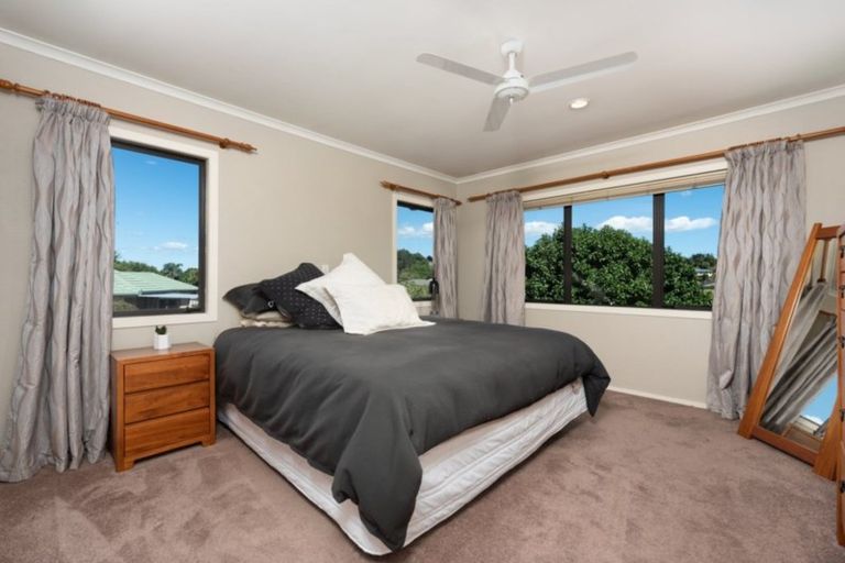 Photo of property in 10 Barnsley Close, Bethlehem, Tauranga, 3110